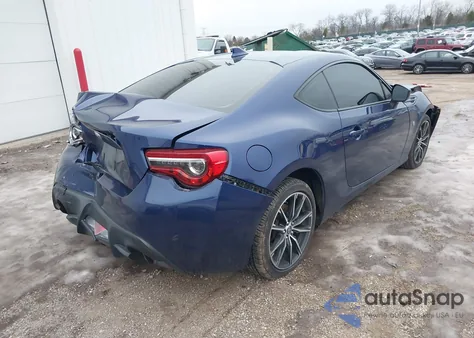 2020 Toyota 86 from USA, damaged, VIN JF1ZNAA15L8752116